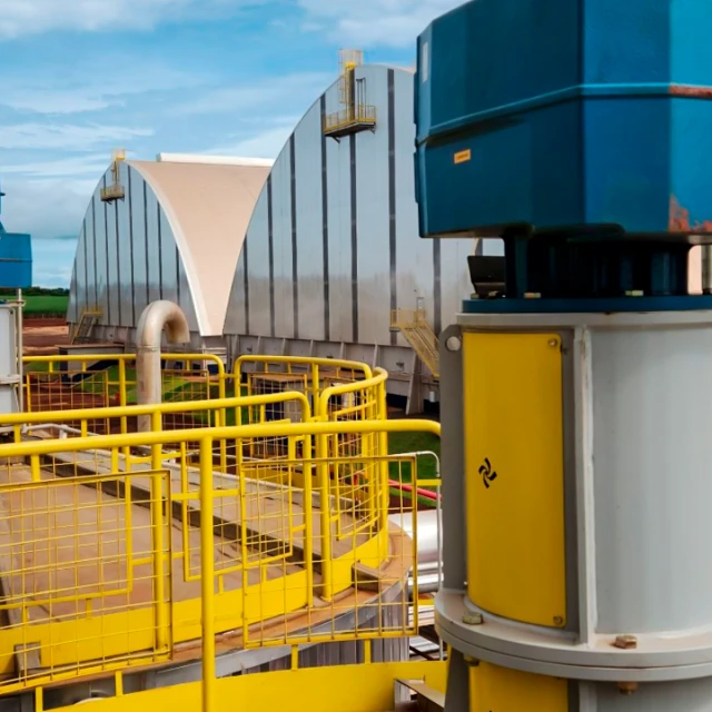 Vertical Shaker for Broth and Syrup in Sugar Plant