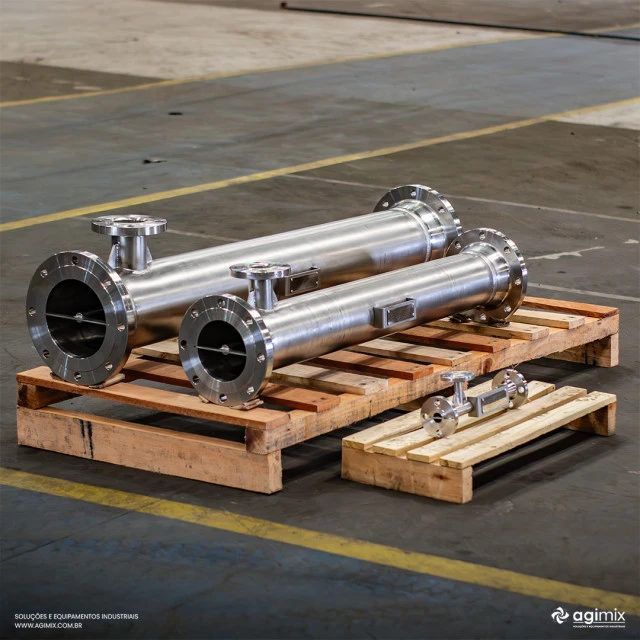 Static Mixer for Homogenization of Viscous Fluids