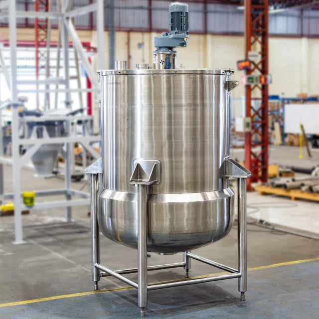 Industrial Stirred Reactor for Chemical Synthesis and Polymerization